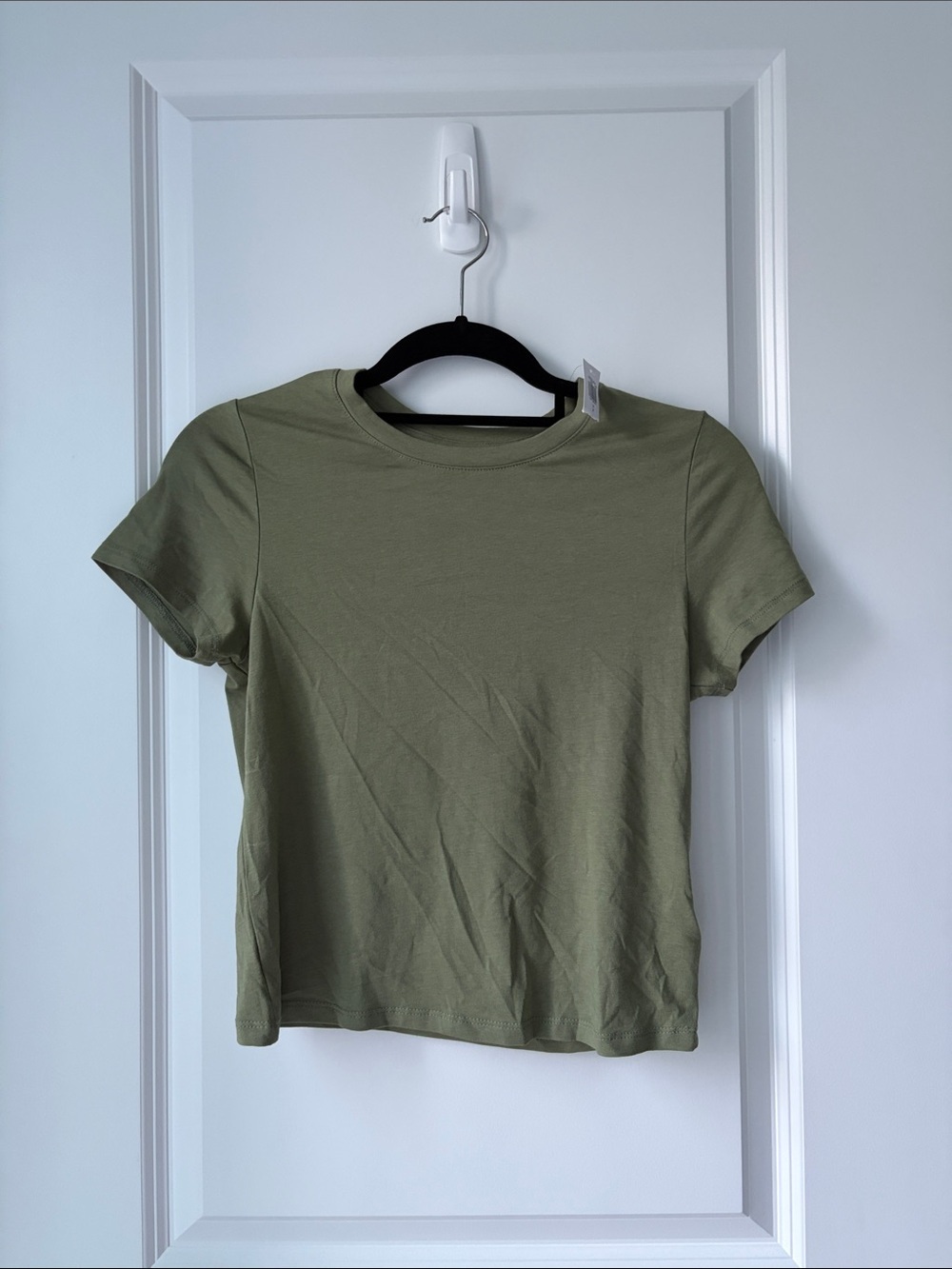 NWT Old Navy Olive Green Short Sleeve Tee
